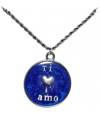 Ciondoli personalizzati realizzati a mano, con resina con fiori veri,perle e vari accessori,collana in acciaio
